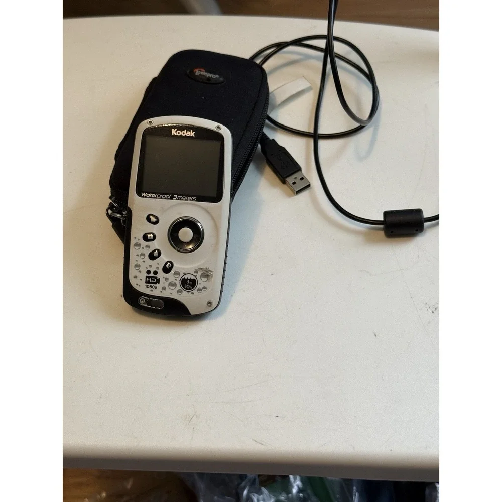 Kodak Play Sport ZX3 Waterproof 1080p Camcorder Bundle With Case , Works Great